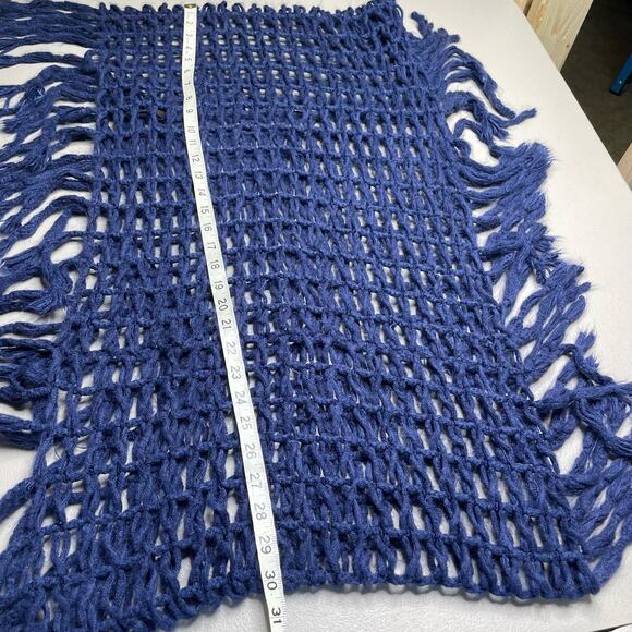 Steve Madden Shawl Wrap Chunky Open Knit Fringe Infinity Scarf Acrylic‎ Blue OS - Picture 9 of 10